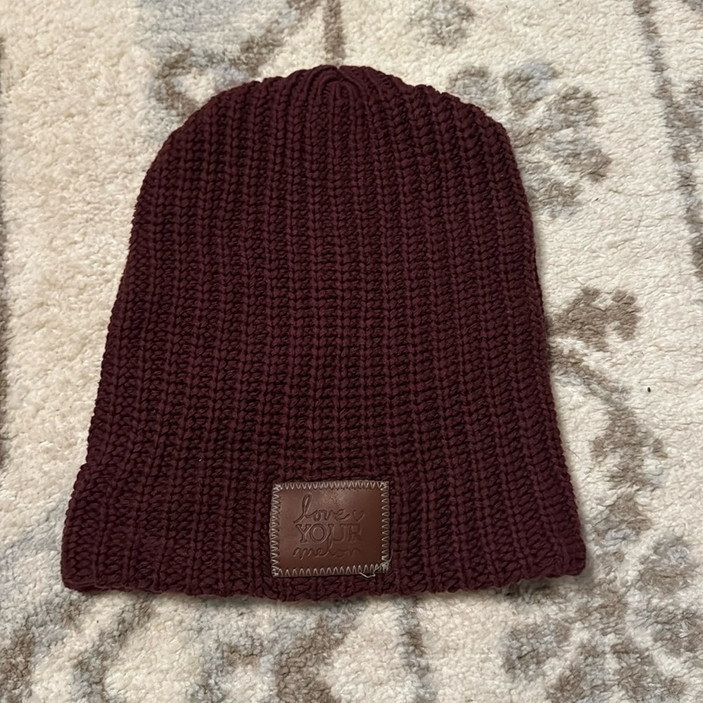 Love Your Melon maroon hat